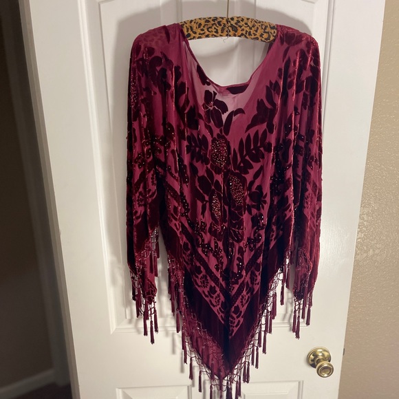 *Vintage* FSTE Made in the USA Beaded Shawl - Picture 2 of 4